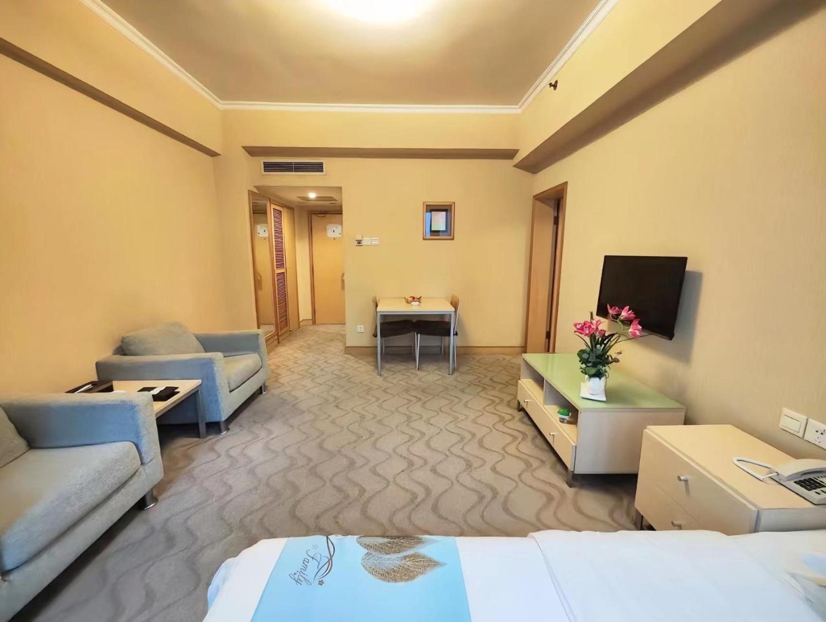 Chongqing Milky Way Hotel Екстер'єр фото