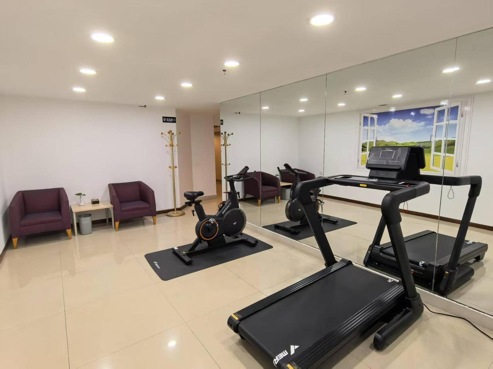 Chongqing Milky Way Hotel Екстер'єр фото