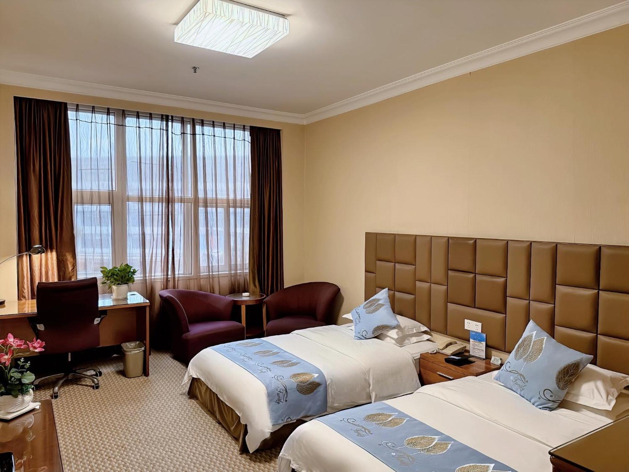 Chongqing Milky Way Hotel Екстер'єр фото