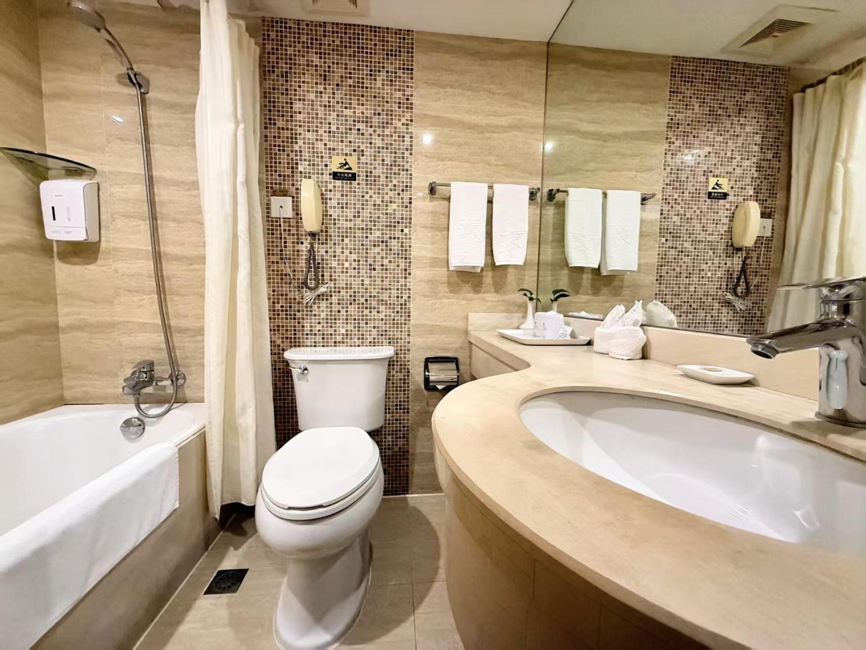 Chongqing Milky Way Hotel Екстер'єр фото