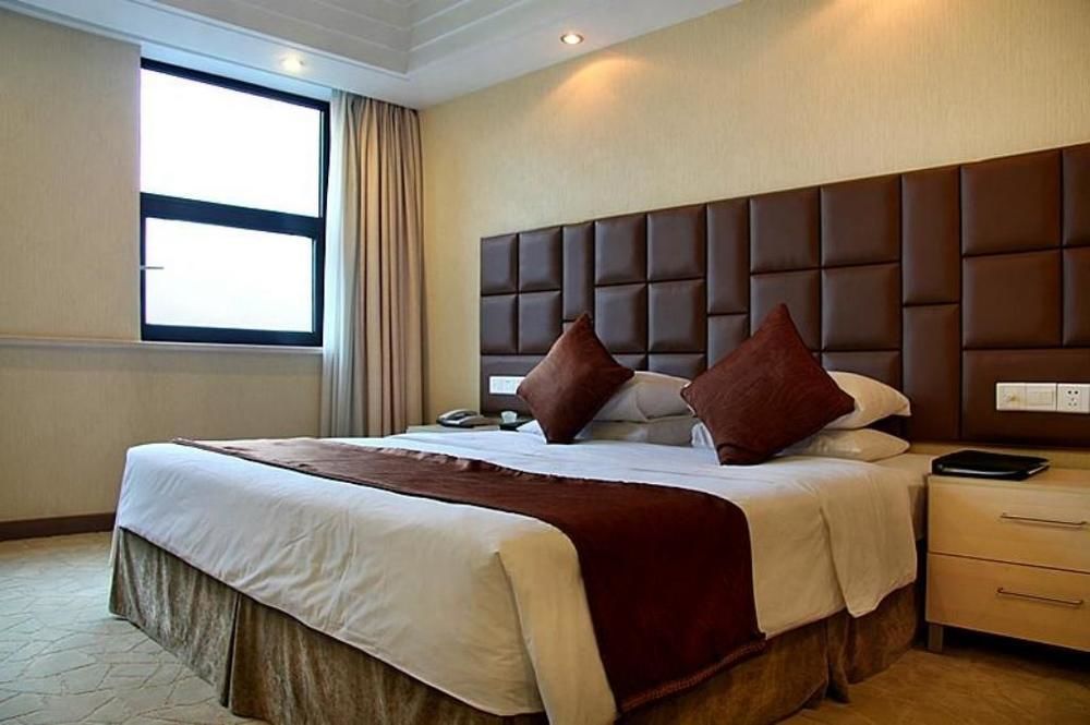 Chongqing Milky Way Hotel Екстер'єр фото