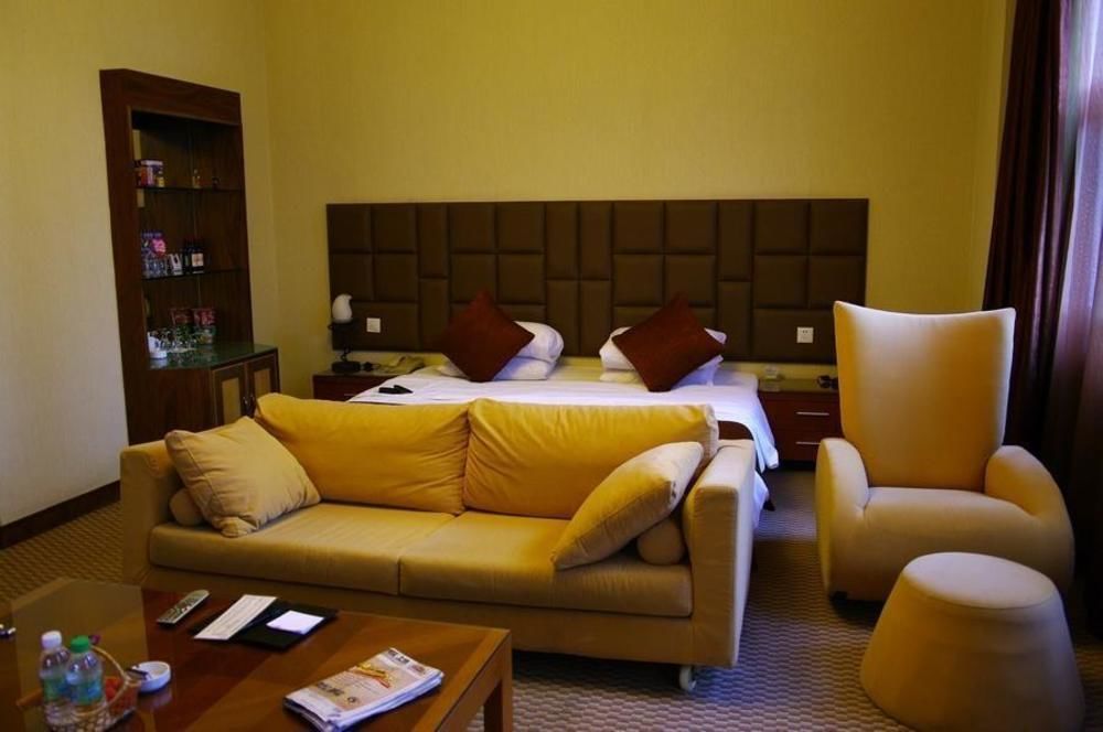 Chongqing Milky Way Hotel Екстер'єр фото