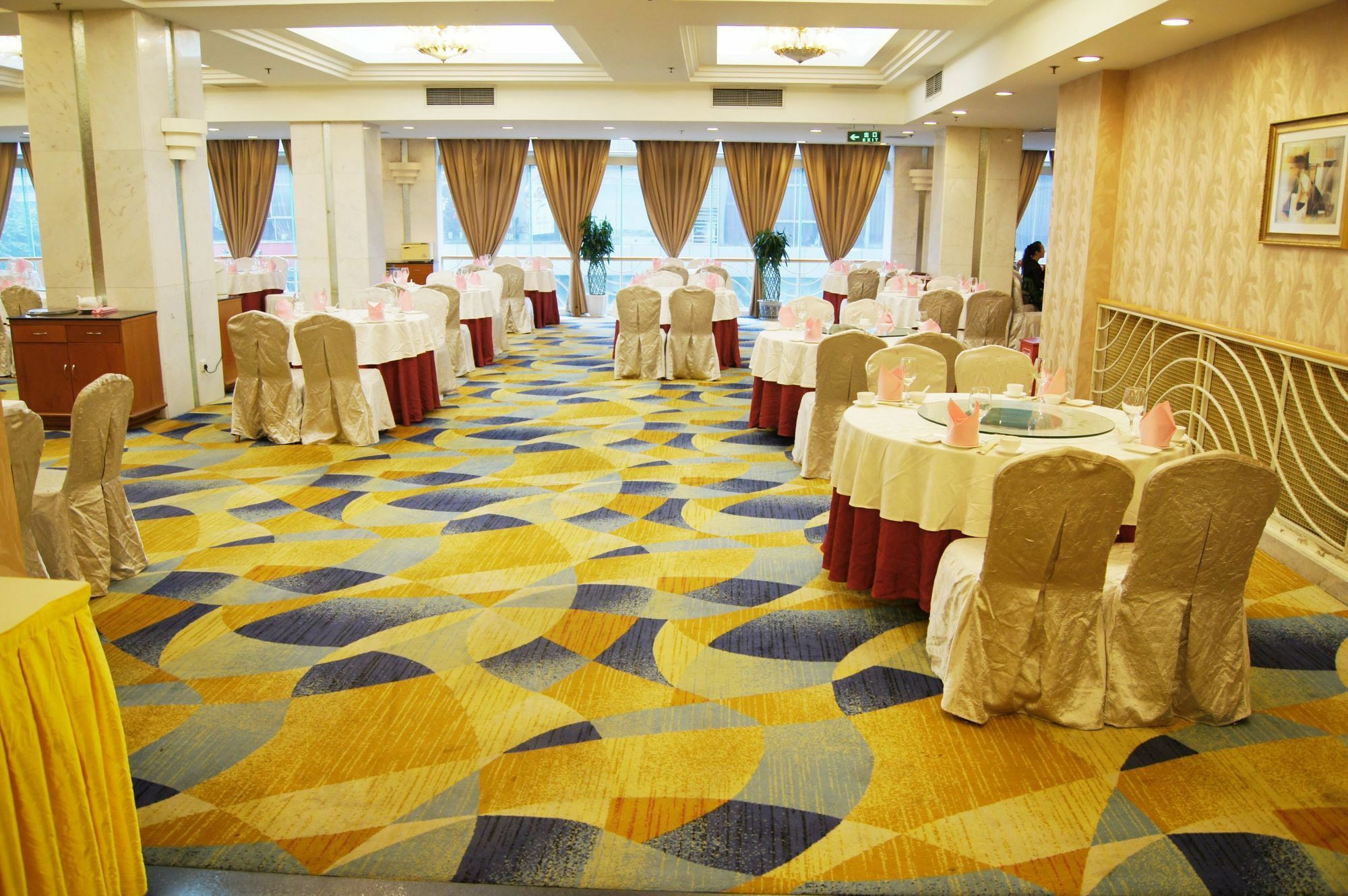 Chongqing Milky Way Hotel Екстер'єр фото